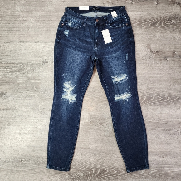 NWT JUDY BLUE Distressed Mid Rise Dark Wash Denim Skinny Fit Jean 14 W - Picture 15 of 15